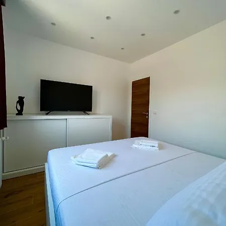 Apartment Zrina - *