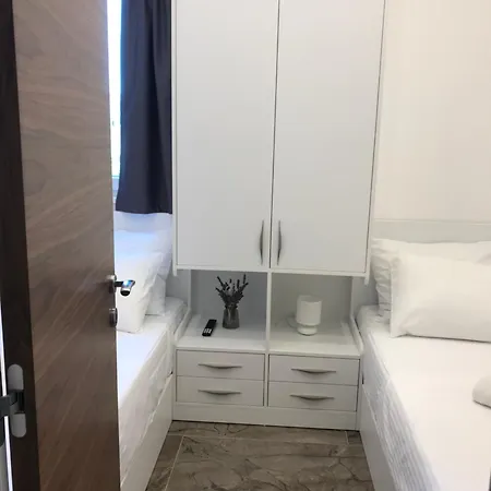 Zrina - Апартаменты *